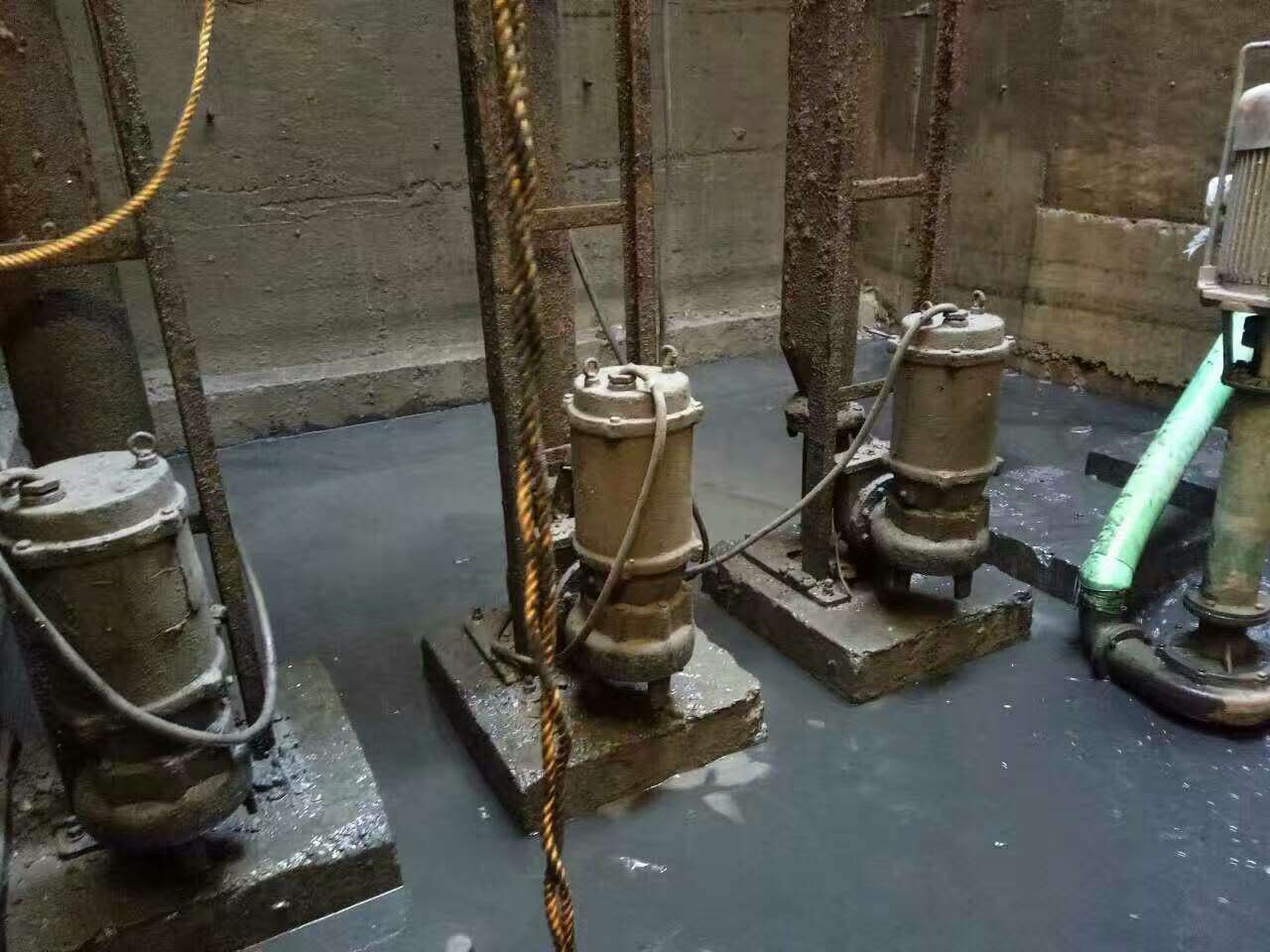 昆山污水池清理